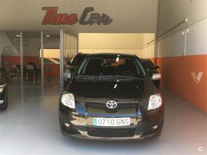 Toyota Auris 1.4 D4d Active 5p. -09