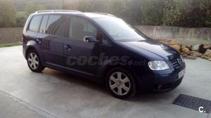 VOLKSWAGEN Touran 2.0 TDI ADVANCE 5p.