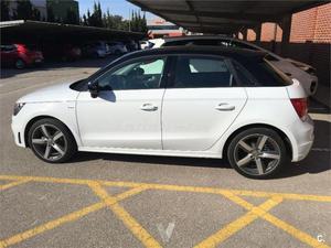 Audi A1 Sportback 1.6 Tdi 90cv S Tron Adrenalin2 5p. -14