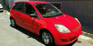 FORD Fiesta 1.4 TDCi Ambiente -08