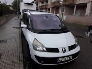 RENAULT Espace EXPRESSION 2.2 dCi 16v -04