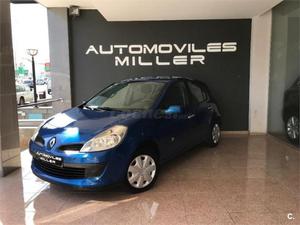 Renault Clio Emotion v Eco2 5p. -09