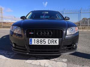 AUDI A4 2.0 TDI 140cv -06