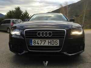 AUDI A4 Avant 2.0 TDI 143cv multitronic -11