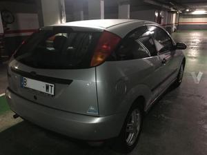 FORD Focus 1.6 TREND -00