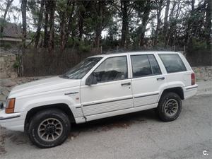 JEEP Grand Cherokee 4.0I LAREDO 5p.