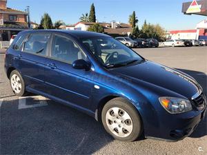 KIA Cerato 2.0 CRDi LX 5p.