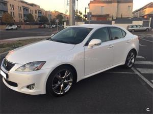 Lexus Is 220d Premium 4p. -09