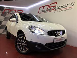 NISSAN QASHQAI 2.0 dCi TEKNA PREMIUM 4x4 AT 18 5p.