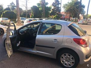 PEUGEOT 207 Confort p.