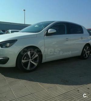 PEUGEOT p Allure 1.2 PureTech 130 SS 5p.