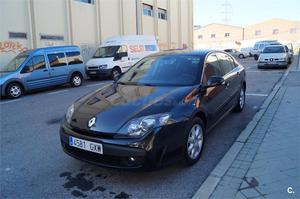 RENAULT Laguna Dynamique TomTom dCi 130 FAP eco2 5p.