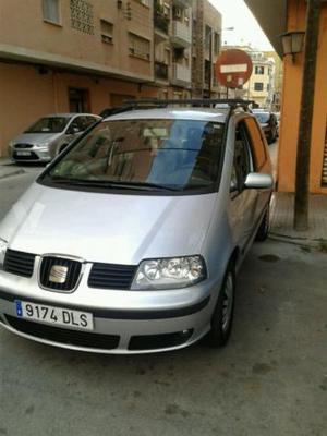 SEAT Alhambra 1.9 TDi 115CV Reference -05