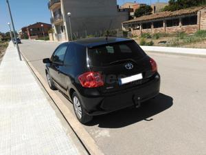 TOYOTA Auris 1.4 VVTi Luna 3p.