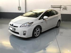 TOYOTA Prius 1.8 HSD ADVANCE 5p.