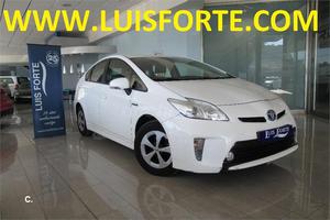 TOYOTA Prius Advance 5p.