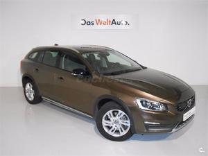 VOLVO V60 Cross Country 2.0 D4 Summum 5p.