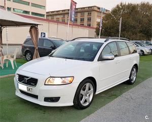 VOLVO VD Momentum Auto 5p.