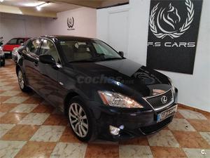 LEXUS IS 220d Luxury 4p.