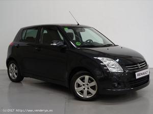 SE VENDE SUZUKI SWIFT 1.3 GLX - SABADELL - (BARCELONA)