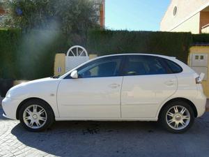 SEAT Ibiza v 85cv RockRoll -09