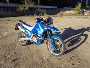 SUZUKI DR 750 Big (