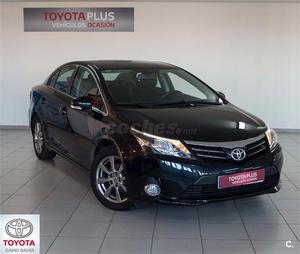 TOYOTA Avensis 120D ADVANCE 4p.