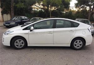 TOYOTA Prius 1.8 HSD ADVANCE 5p.