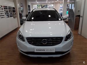 VOLVO XC D3 Momentum 5p.