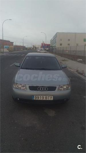 AUDI A3 o1.9 TDi Attraction 3p.