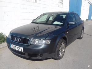 AUDI A4 2.5 TDI 180CV quattro Avant 5p.