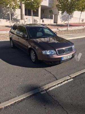 AUDI A6 O2.5 TDI AVANT -01