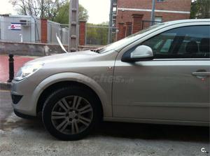 OPEL Astra 1.7 CDTi Edition 5p.