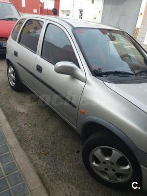 OPEL Corsa 1.2I 16V TOP p.