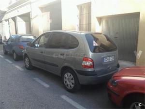 Renault Scenic Confort Dynamique 1.9dci 5p. -03