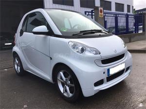 SMART fortwo Coupe 62 White Series 3p.