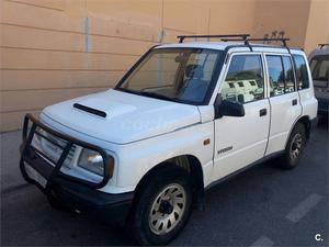 SUZUKI Vitara 1.9TD LUJO AC 5p.