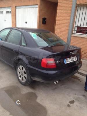 AUDI A4 1.9 TDI 110CV 4p.