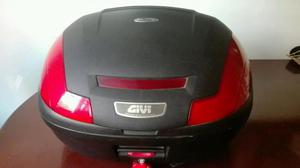 Baúl moto GIVI
