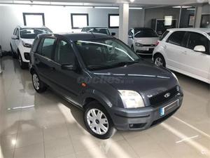 Ford Fusion 1.4 Tdci Trend 5p. -05