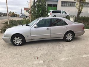 MERCEDES-BENZ Clase E E 220 CDI CLASSIC -01