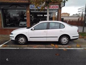 Seat Toledo 1.9 Tdi Stella 110cv 4p. -00