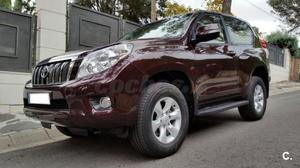 TOYOTA Land Cruiser 3.0 D4D VX AUTO 3p.