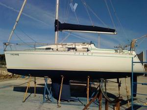 VELERO BENETEAU FIRST 265