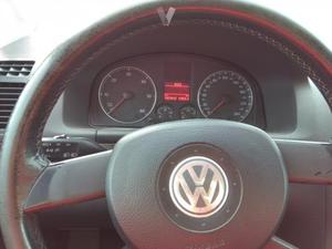 VOLKSWAGEN Touran 1.9 TDI ADVANCE -04