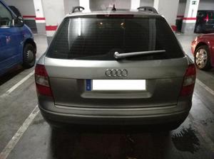 AUDI A4 1.9 TDI quattro Avant -02