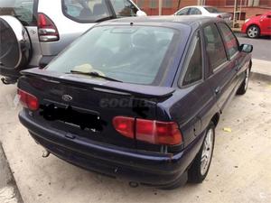 Ford Escort 1.8td Intro 5p. -99