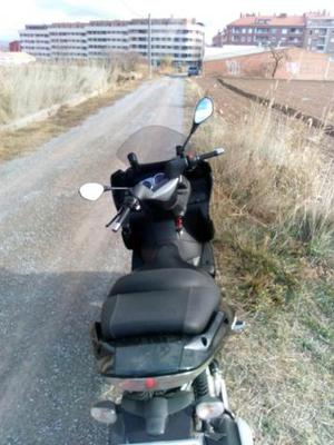 GILERA Nexus 250 (modelo actual) -06