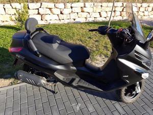 PIAGGIO X-Evo 125 Sport -16