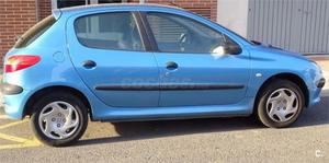 Peugeot 206 Xr Refri 75 5p. -02